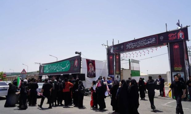 منطقه ۱۴؛ آماده میزبانی از ۱۰ هزار زائر رهبر شهید منطقه ۱۴؛ آماده میزبانی از ۱۰ هزار زائر رهبر شهید