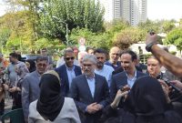 تقدیر وزیر علوم از اداره‌کل آموزش‌های شهروندی شهرداری تهران در حاشیه کنکور ۱۴۰۵