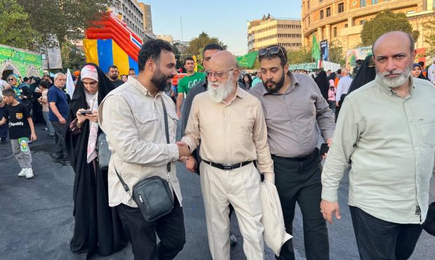 حضور پررنگ بسیج معاونت مالی شهرداری تهران در «مهمانی امت احمد»/ استقبال پرشور شهروندان از برنامه‌های فرهنگی و مذهبی